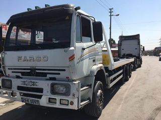 Oferă servicii Naționale şi Internaționale de tractări auto. foto 1