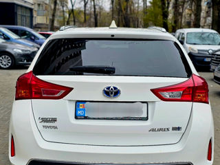 Toyota Auris foto 6