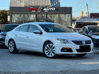 Volkswagen Passat CC foto 4