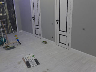 Instalarea ușilor interioare, установка дверей, межкомнатные двери, замки, плинтуса foto 2