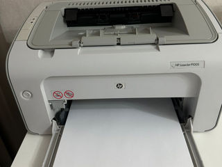 Vînd Imprimantă HP LaserJet P1005 foto 3