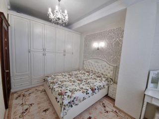 Apartament cu 2 camere, 74 m², Centru, Chișinău foto 6