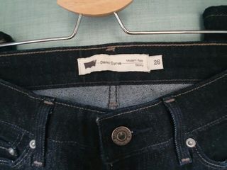 новые оригинальные джинсы Levis Demi Curve Modern Rise Skinny Jeans foto 3