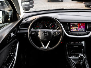 Opel Grandland X foto 8