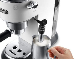 Coffee Maker Espresso Delonghi Ec685W фото 4