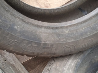 R16c 225/65 goodyear numai 2 buc foto 3