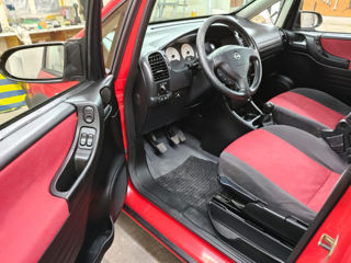 Opel Zafira foto 8