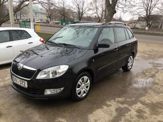 Skoda Fabia foto 1