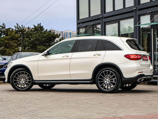 Mercedes GLC foto 2