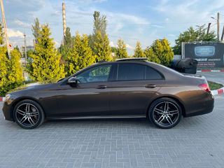 Mercedes E-Class foto 2