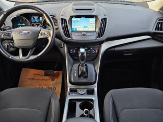 Ford Kuga foto 6