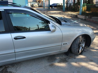 Mercedes C Class foto 5