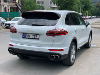 Porsche Cayenne foto 6