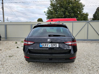 Skoda Superb foto 5