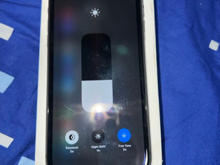 iPhone 11 86% foto 10