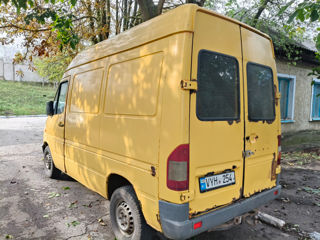 Mercedes Sprinter 310d foto 4