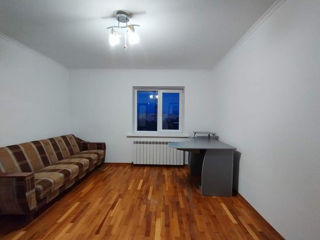 Apartament cu 2 camere, 74 m², Telecentru, Chișinău foto 8