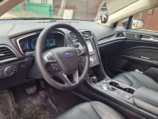 Ford Fusion foto 5