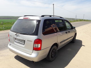 Mazda MPV foto 3