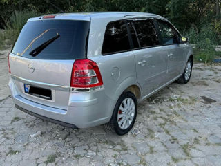 Opel Zafira foto 9