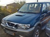 Nissan Terrano foto 2