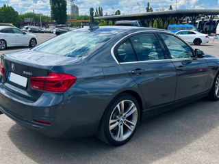 BMW 3 Series foto 5