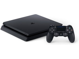 Vând playstation 4 slim, urgent