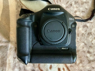 Canon EOS 1D mark III foto 1