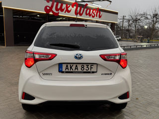 Toyota Yaris foto 5