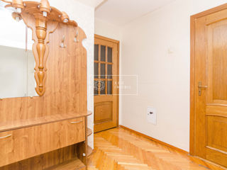 Apartament cu 4 camere, 140 m², Râșcani, Chișinău foto 13