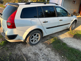 Renault Megane foto 2