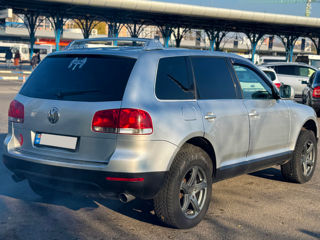 Volkswagen Touareg foto 5