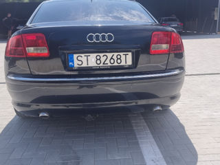 Audi A8 foto 2