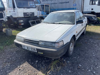 Mazda 626 foto 2