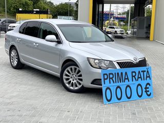 Skoda Superb foto 2