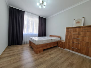 Apartament cu 2 camere, 67 m², Buiucani, Chișinău foto 8