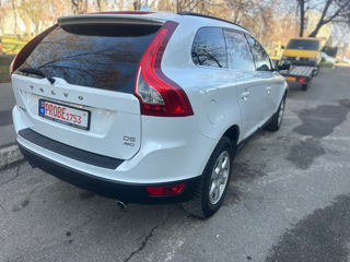 Volvo XC60 foto 3