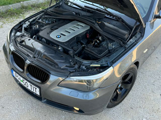 BMW 5 Series foto 15