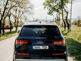 Audi Q7 foto 4