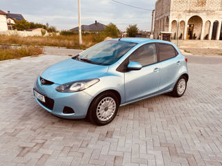 Mazda 2 foto 8