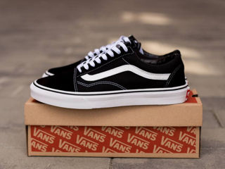 Vans old skool black white foto 2