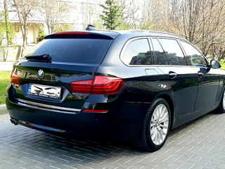 BMW 5 Series foto 3