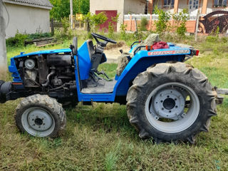 Tractor foto 2