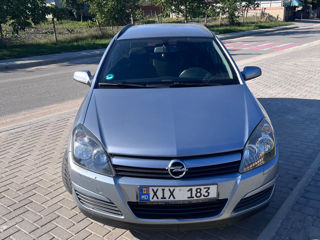 Opel Astra foto 2