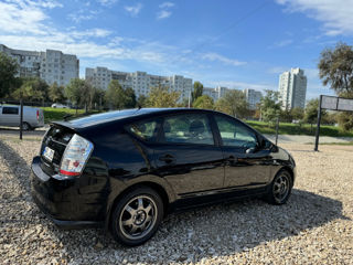 Toyota Prius foto 3