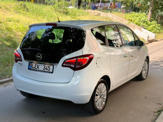 Opel Meriva фото 1