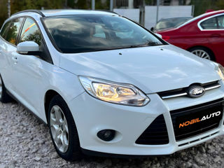 Ford Focus foto 2