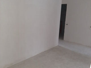 Apartament cu 3 camere, 85 m², Buiucani, Chișinău foto 2