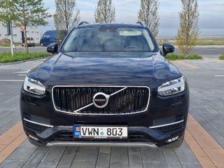 Volvo XC90 foto 1