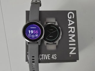 Garmin Vivoactive 4S foto 2